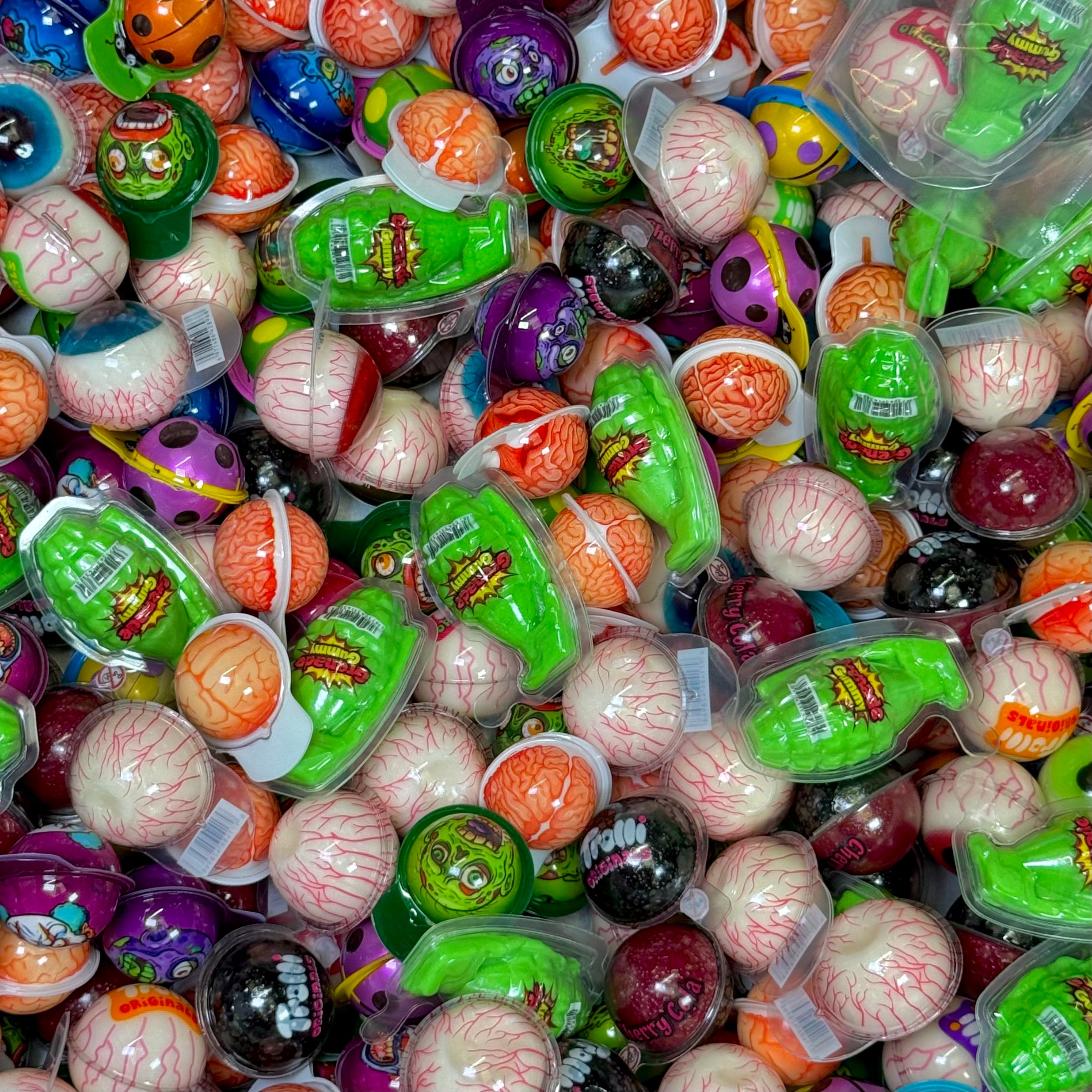 The £5 HALLOWEEN Filled Balls Scoop